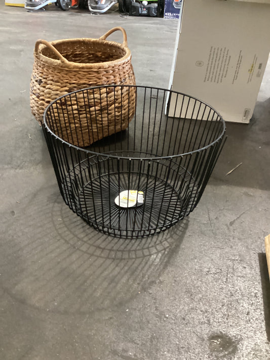 Metal Wire Basket with Black Finish